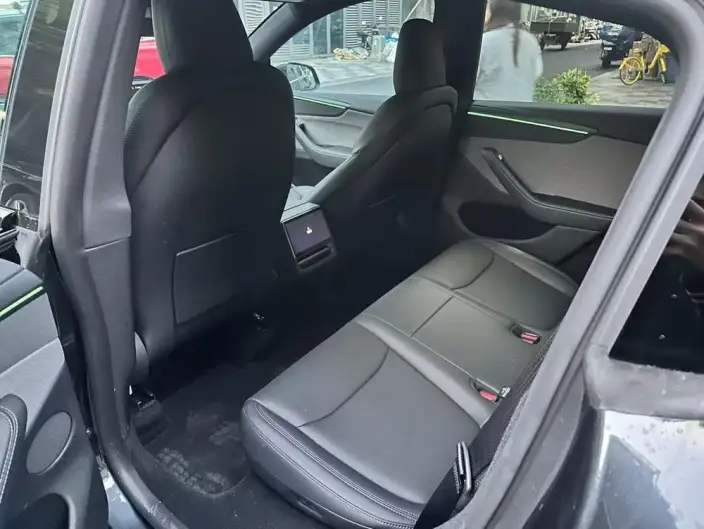 Model Y 2026 Model Rear-wheel drive version – фото 9