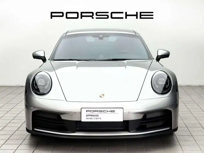 PORSCHE 911 2025 Model Carrera 3.0T