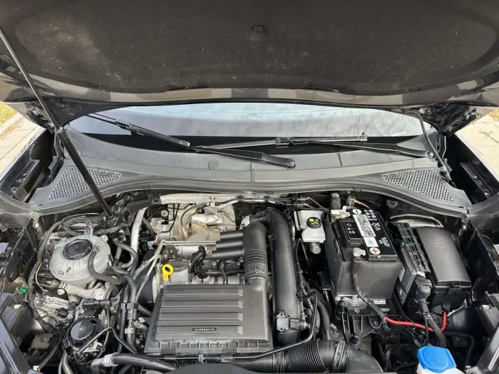 Volkswagen Tayron 2022 Model 280TSI 2WD Luxury Zhilian Edition – фото 7