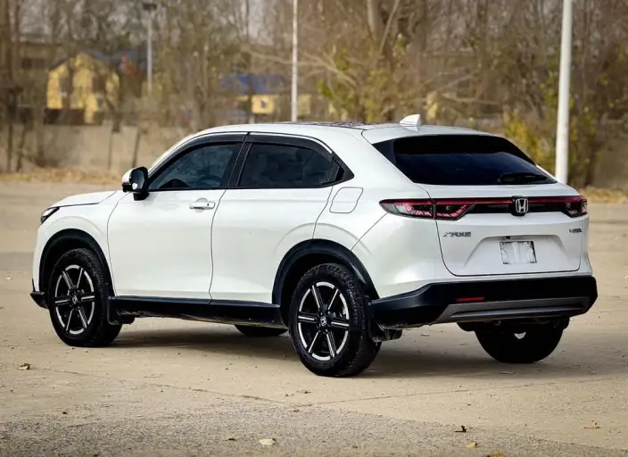 Honda Vezel 2023 Model 1.5L CVT Technology Edition – фото 5