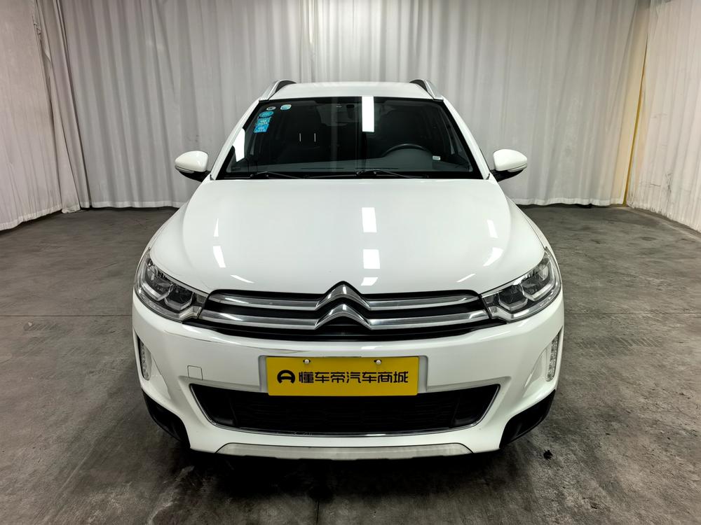 Citroën C3-XR 2015 модификация 1.6L автоматическое Pioneer type