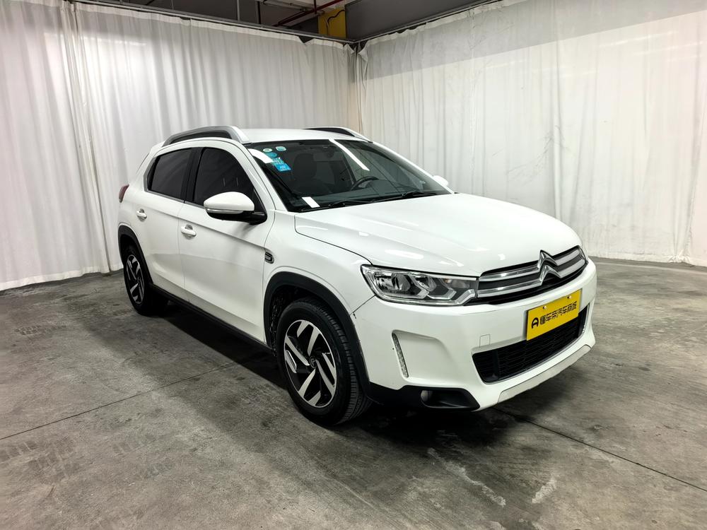 Citroën C3-XR 2015 модификация 1.6L автоматическое Pioneer type