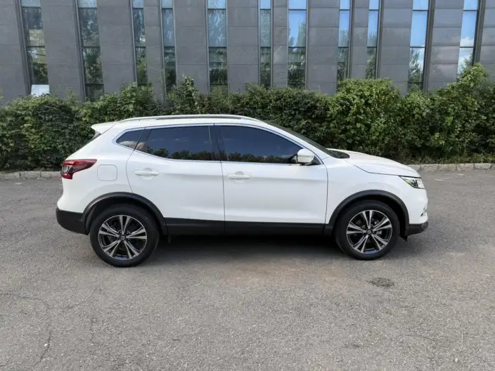 Nissan Qashqai 2022 Model 2.0L XV Prem. Deluxe Edition – фото 7
