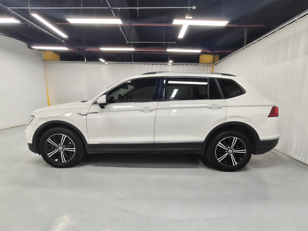 Volkswagen Tiguan L 2020 330TSI Automatic 2WD Panoramic Comfort China VI – фото 4