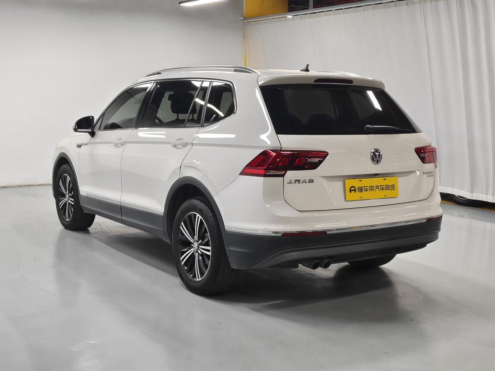Volkswagen Tiguan L 2020 330TSI Automatic 2WD Panoramic Comfort China VI – фото 5