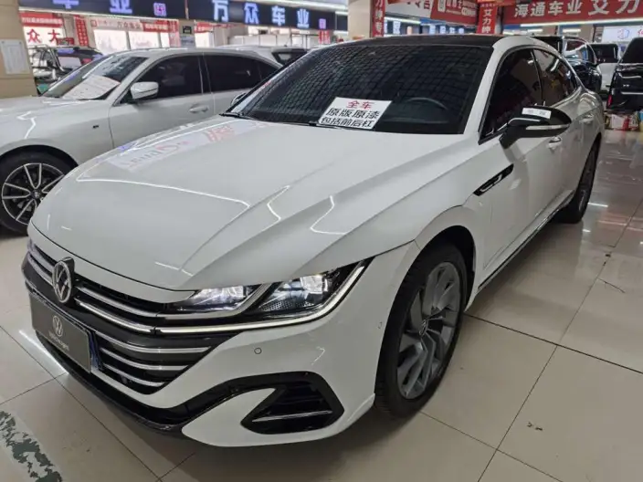 Volkswagen CC 2023 Model 380TSI Eye-catching version – фото 1
