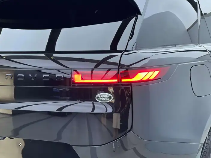 Range Rover Sport 2023 Model 3.0 L6 DYNAMIC HSE – фото 8