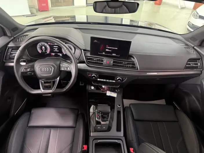 Audi Q5L 2024 Model 45TFSI Luxury Dynamic Model – фото 10