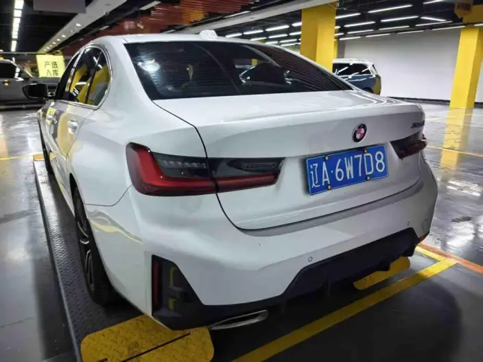 BMW 3 Series 2023 Model 320Li M Sports Set – фото 4