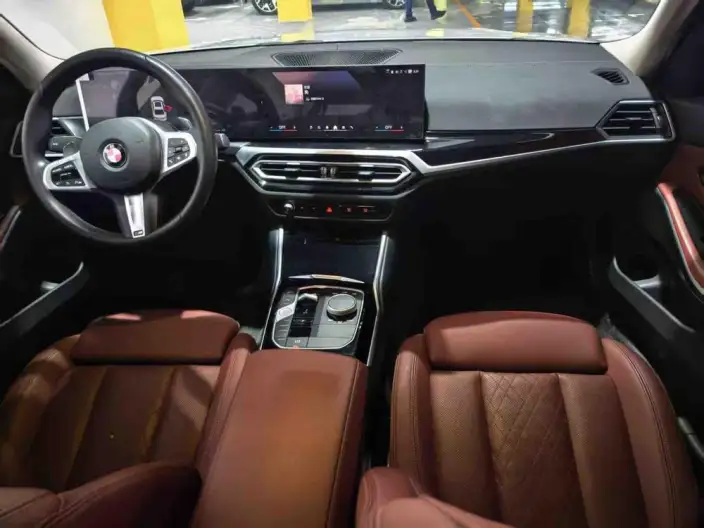 BMW 3 Series 2023 Model 320Li M Sports Set – фото 9