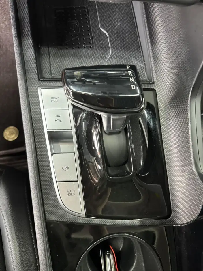 Hyundai Ioniq 2023 Model 1.5L CVT LUX Premium Edition – фото 10