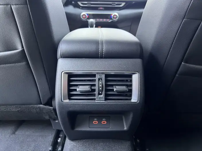 Nissan Teana 2022 Model 2.0L XL-Upr Premium Edition – фото 9