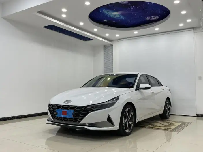 Hyundai Ioniq 2022 Model 1.5L CVT GLX Elite Edition – фото 1