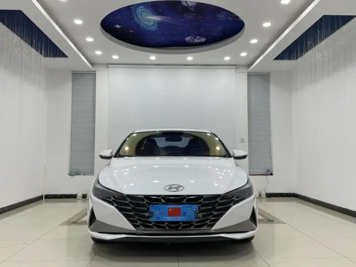 Hyundai Ioniq 2022 Model 1.5L CVT GLX Elite Edition – фото 2