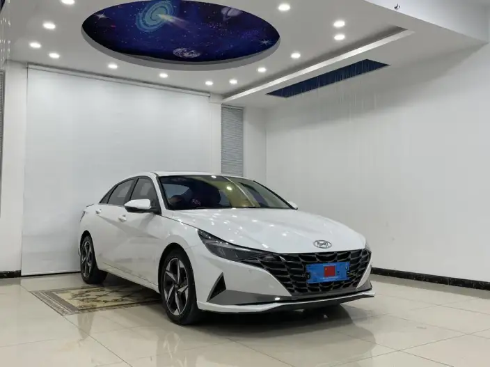 Hyundai Ioniq 2022 Model 1.5L CVT GLX Elite Edition – фото 3