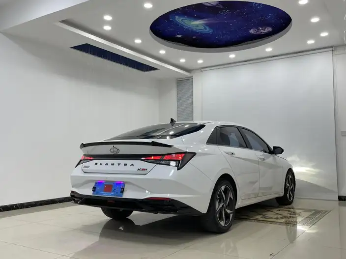 Hyundai Ioniq 2022 Model 1.5L CVT GLX Elite Edition – фото 6