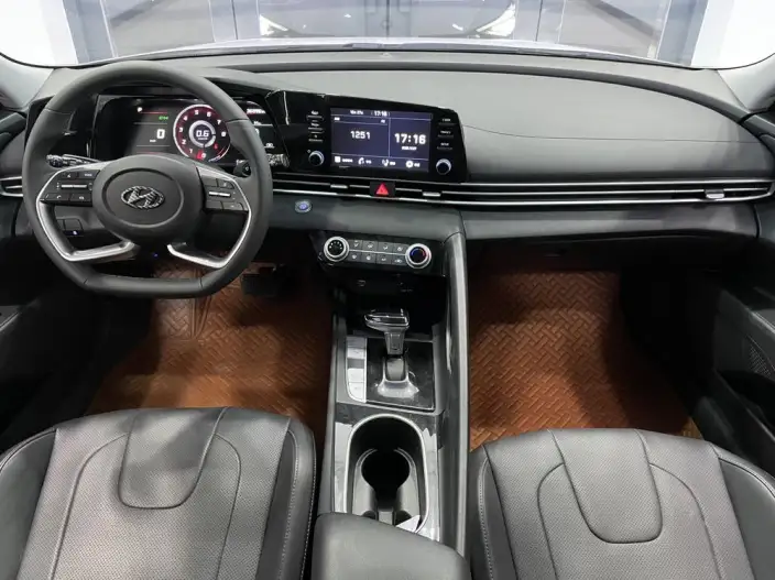 Hyundai Ioniq 2022 Model 1.5L CVT GLX Elite Edition – фото 10