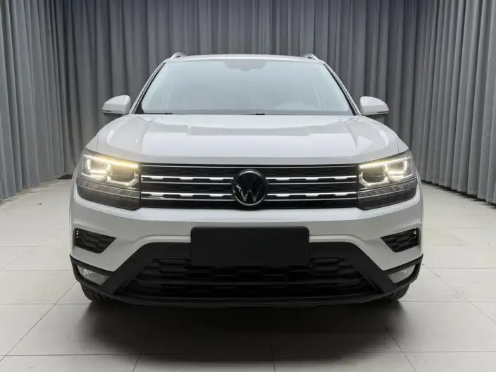 Volkswagen Tharu 2022 Model 280TSI 2WD Deluxe Edition – фото 2