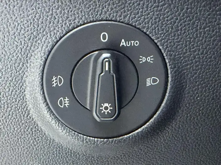Volkswagen Tharu 2022 Model 280TSI 2WD Deluxe Edition – фото 7