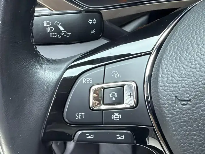 Volkswagen Tharu 2022 Model 280TSI 2WD Deluxe Edition – фото 8