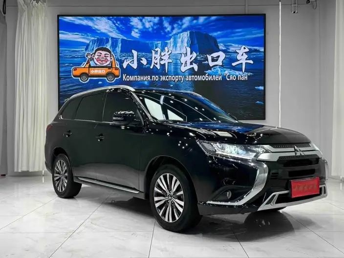 Mitsubishi Outlander 2021 Model Facelift 2.0L 2WD Smooth Ride Edition 5 seat – фото 3