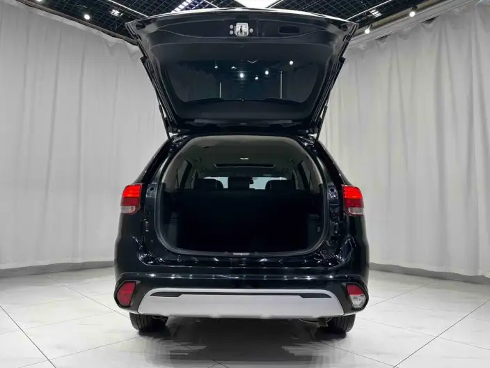Mitsubishi Outlander 2021 Model Facelift 2.0L 2WD Smooth Ride Edition 5 seat – фото 9