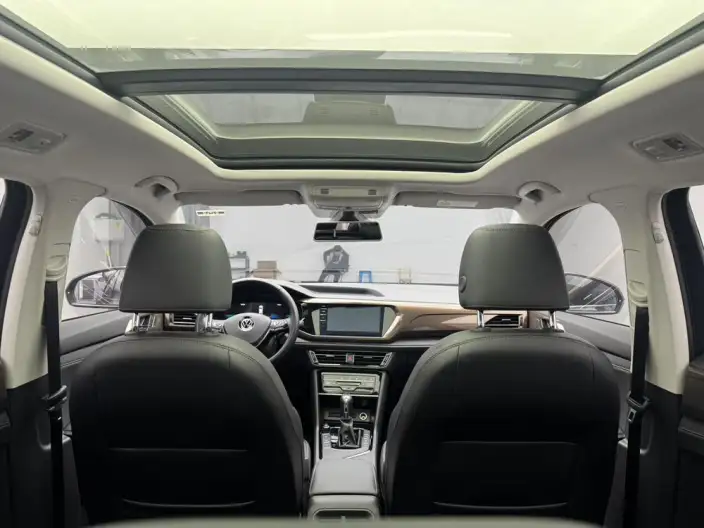Volkswagen Tharu 2022 Model 280TSI 2WD Deluxe Edition – фото 10