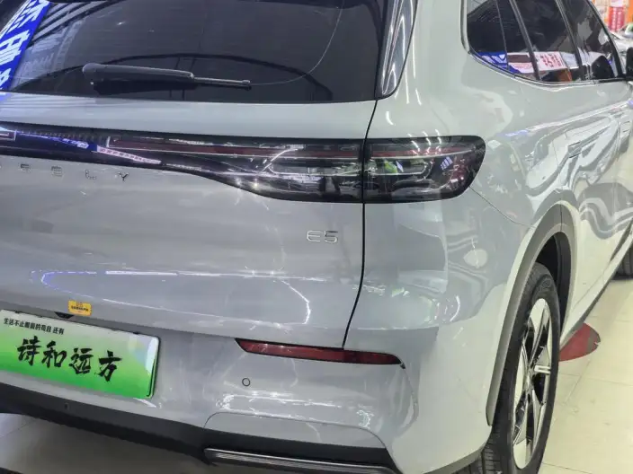 Geely Galaxy E5 2024 Model 530km Tiggo + Edition – фото 9
