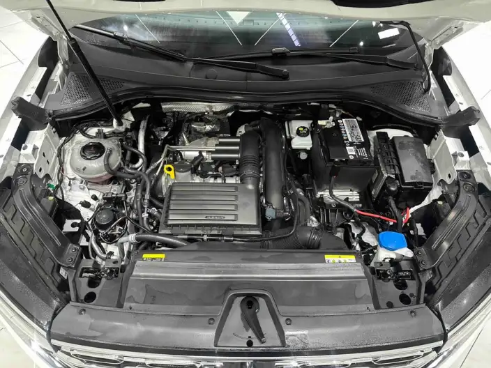 Volkswagen Tayron 2022 Model 280TSI 2WD Luxury Zhilian Edition – фото 8
