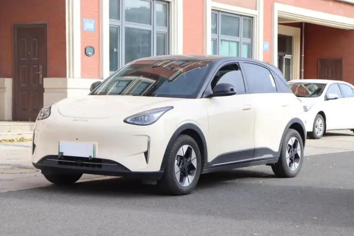 Geely Galaxy StarWish 2025 Model 410km Free Edition