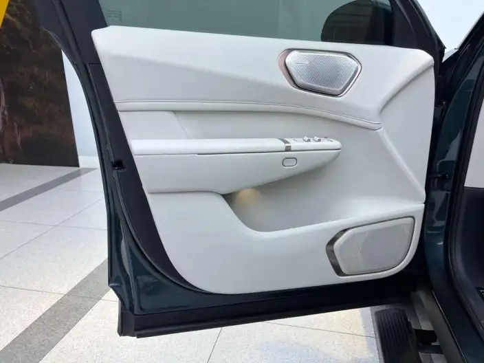 Lynk & Co 900 2025 Model 2.0T Ultra VI seat – фото 6