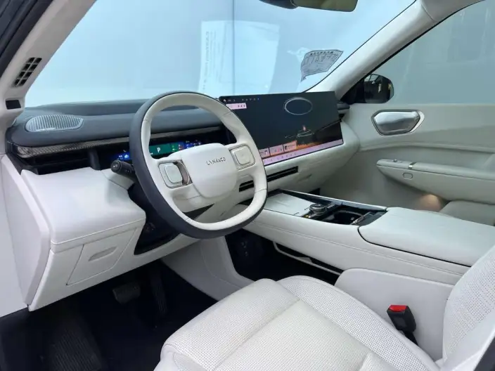 Lynk & Co 900 2025 Model 2.0T Ultra VI seat – фото 9