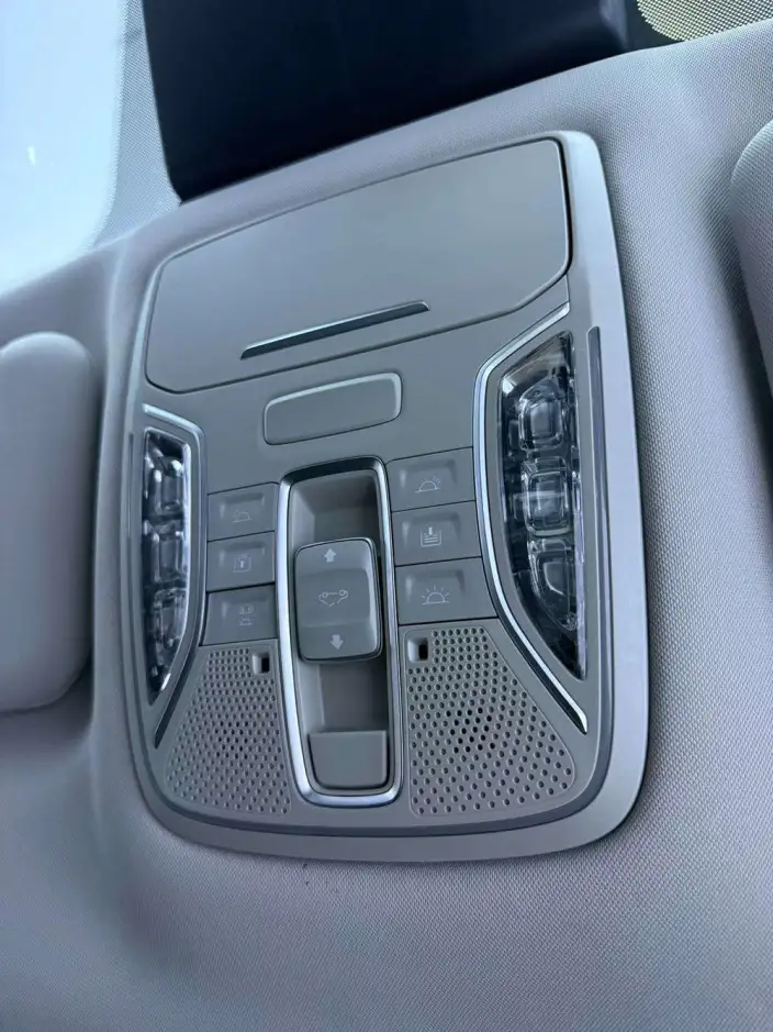 GAC Trumpchi M6 2021 Model Pro 270T Automatic Exclusive Edition – фото 9