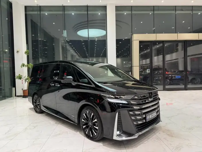 Vellfire 2023 Model Toyota Crown 2.5L Intelligent Hybrid 4WD Supreme Executive Edition