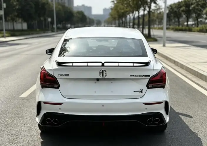 MG 5 Scorpio 2022 Model 1.5T Deluxe Edition – фото 6