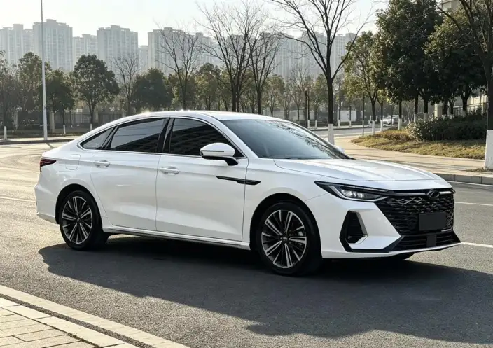 Chery Arrizo 8 2022 Model 1.6TGDI DCT Shang