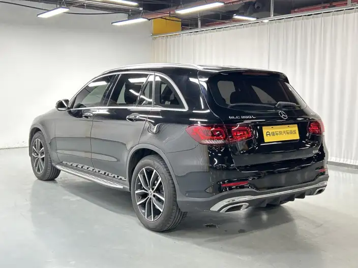 Mercedes-Benz GLC 2022 Model Facelift GLC 260 L 4MATIC Luxury Model – фото 5