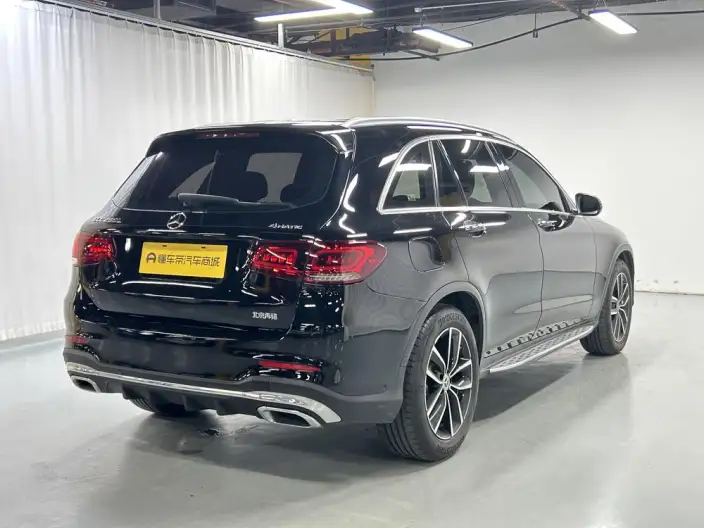 Mercedes-Benz GLC 2022 Model Facelift GLC 260 L 4MATIC Luxury Model – фото 7