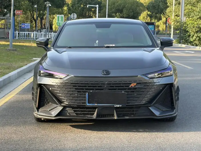 Changan UNI-V 2022 Model 1.5T Noble Model