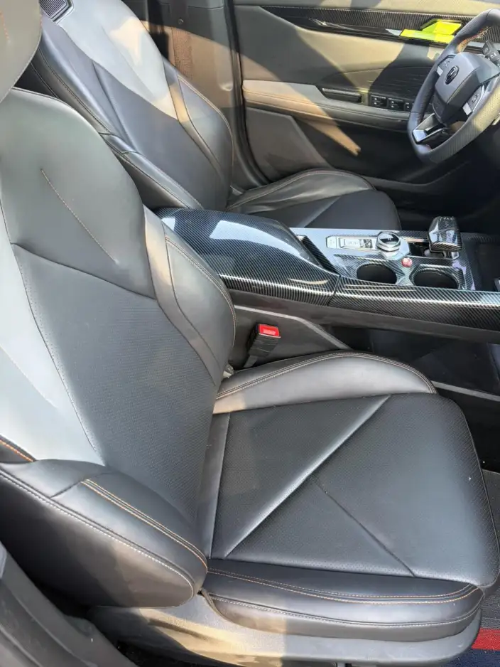 Changan UNI-V 2022 Model 1.5T Noble Model – фото 7