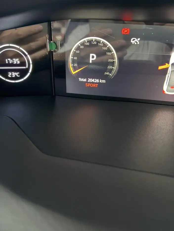 Changan UNI-V 2022 Model 1.5T Noble Model – фото 8