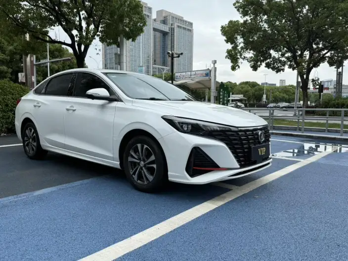 Changan Eado 2022 Model PLUS Blue whale NE 1.4T GDI DCT Flagship Model