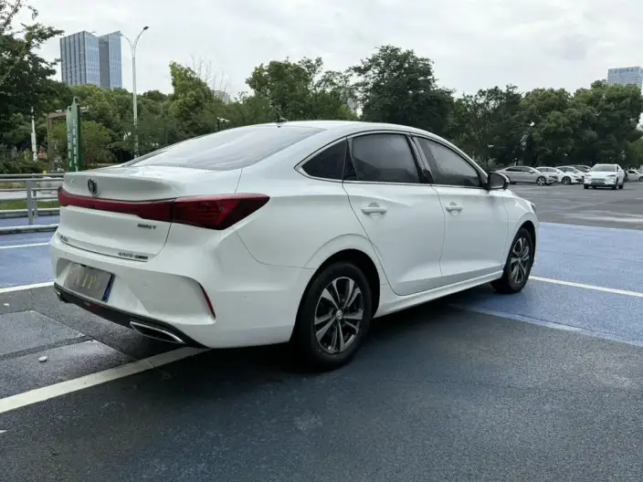Changan Eado 2022 Model PLUS Blue whale NE 1.4T GDI DCT Flagship Model – фото 6