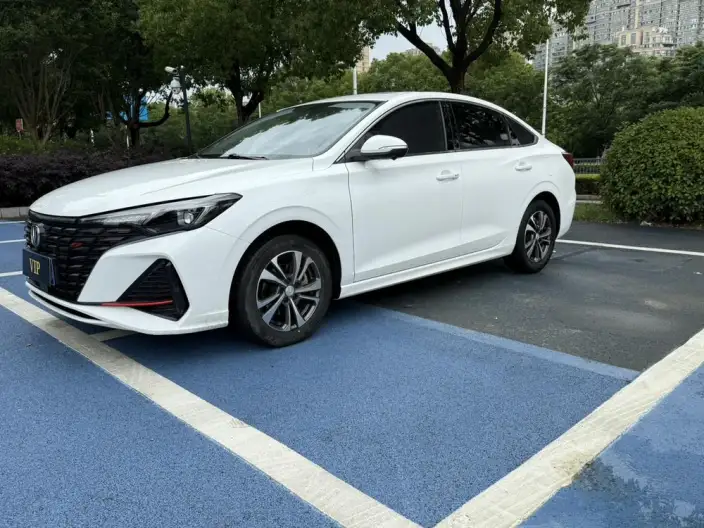 Changan Eado 2022 Model PLUS Blue whale NE 1.4T GDI DCT Flagship Model – фото 7