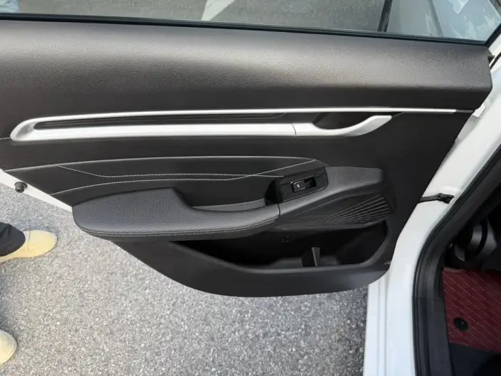 Geely Emgrand 2025 Model No. 4 Gen 1.5L CVT Noble Model
