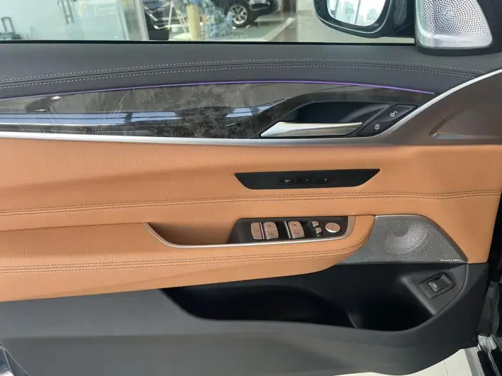 BMW 6 Series GT 2022 Model 630i M Sports Set – фото 7