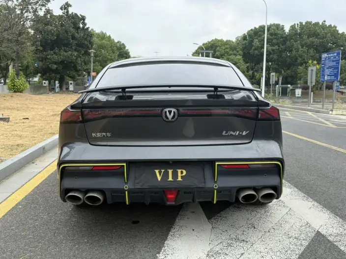 Changan UNI-V 2022 Model 1.5T Sports Edition – фото 5