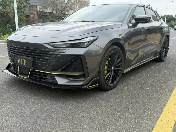 Changan UNI-V 2022 Model 1.5T Sports Edition – фото 7