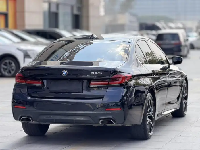 BMW 5 Series Imported 2022 Model Facelift 530i M Sports Set – фото 6