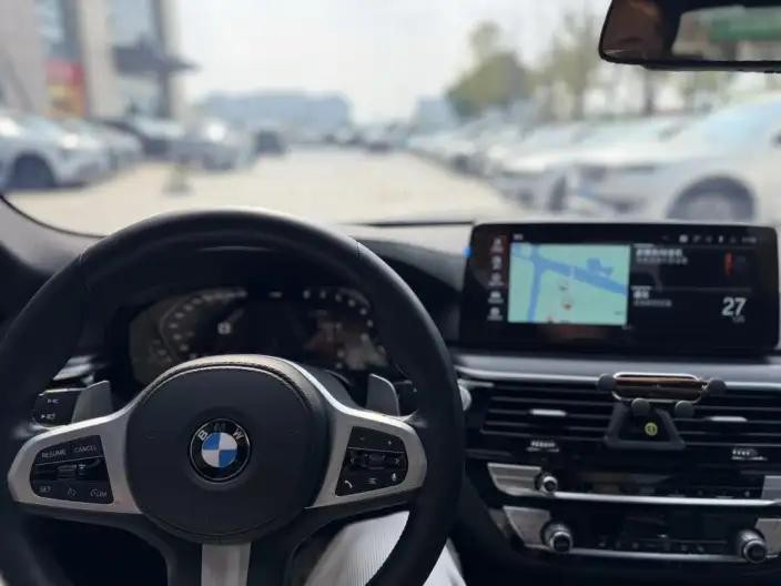 BMW 5 Series Imported 2022 Model Facelift 530i M Sports Set – фото 10